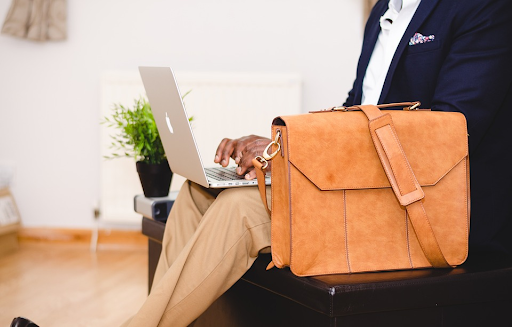 Investing in Quality: Best Bags for Finance Experts