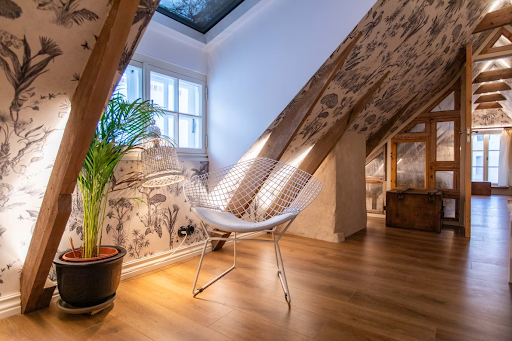 Tips for Combining Old and New Elements in a Heritage Home Renovation